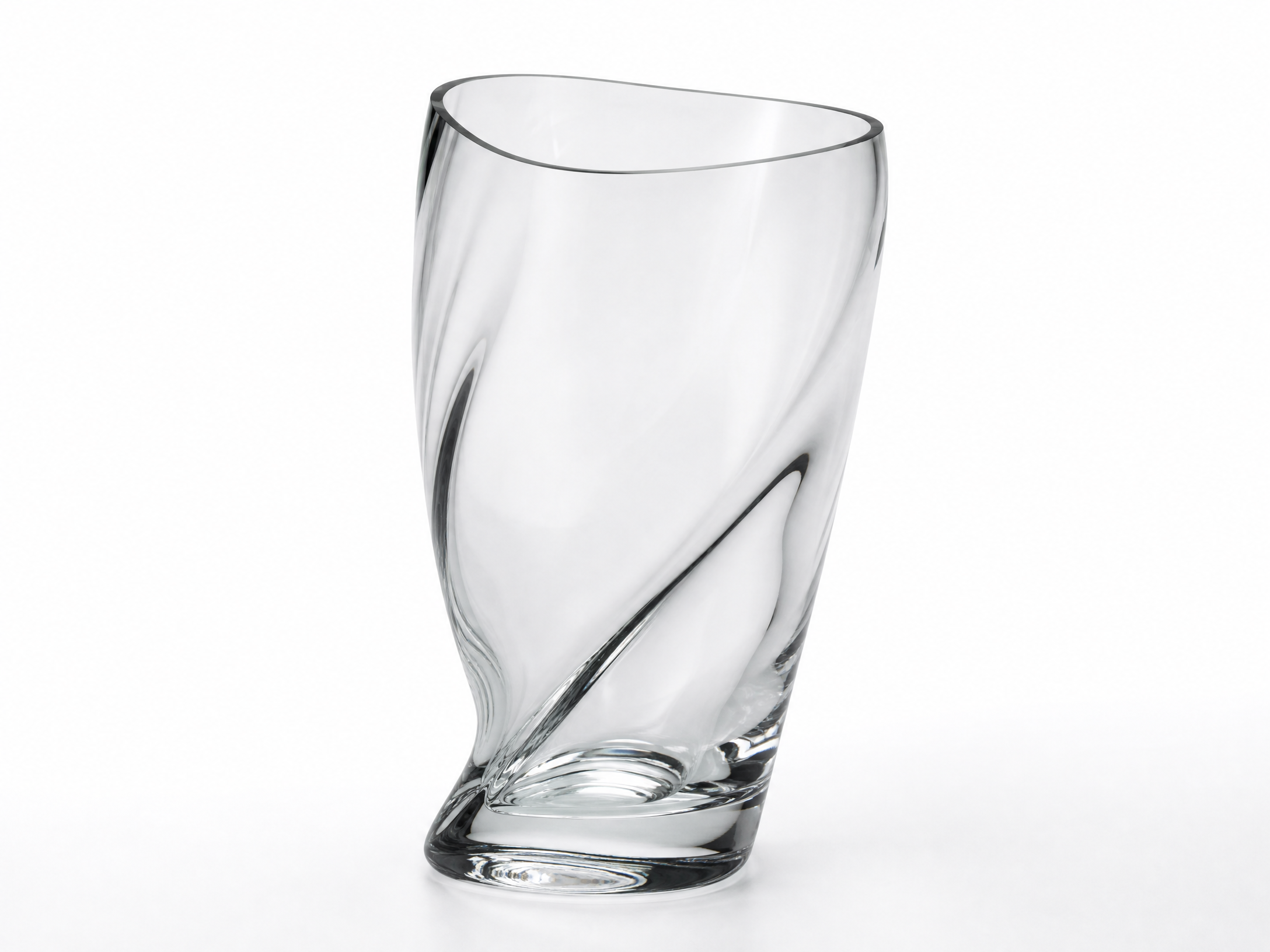 Modern Sophistication Crystal Vase Model 4